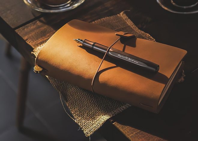 情緒日記：用書寫整理混亂的內心，從覺察情緒、命名感受到釋放壓力，一本筆記本的心理療癒練習